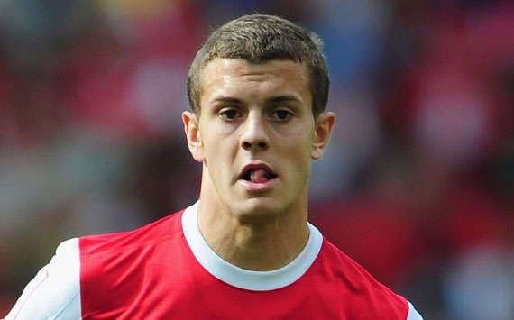 曼城新援神奇3天 周四绝杀热刺 周五转会曼城 周六首秀首球首助mvp