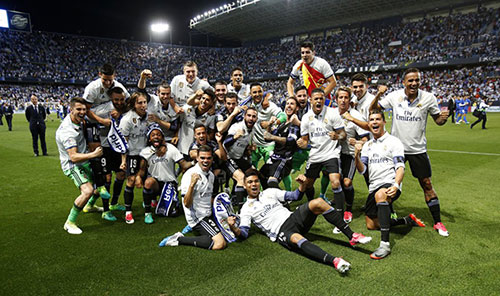 《神之天平》英雄的发饰怎么获得