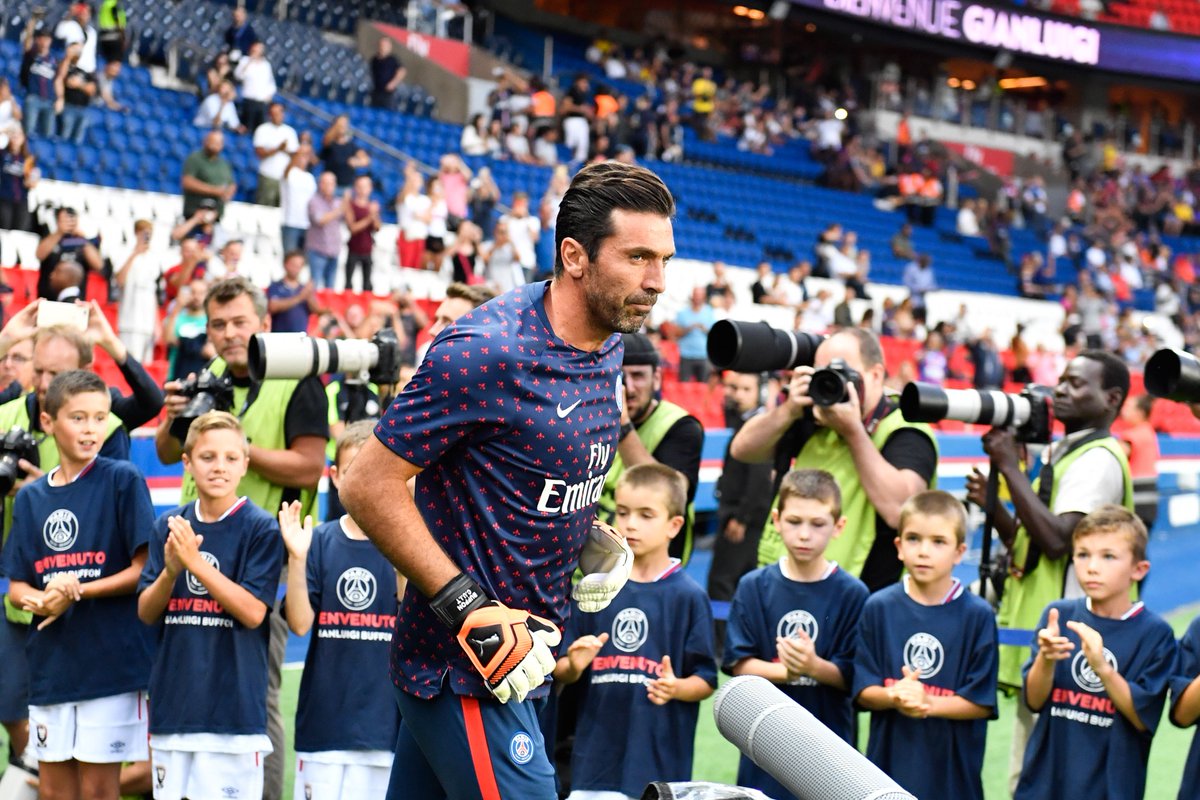 云顶之弈14.24版本更新三位奥术传奇回归，6费超强单位引领新战潮