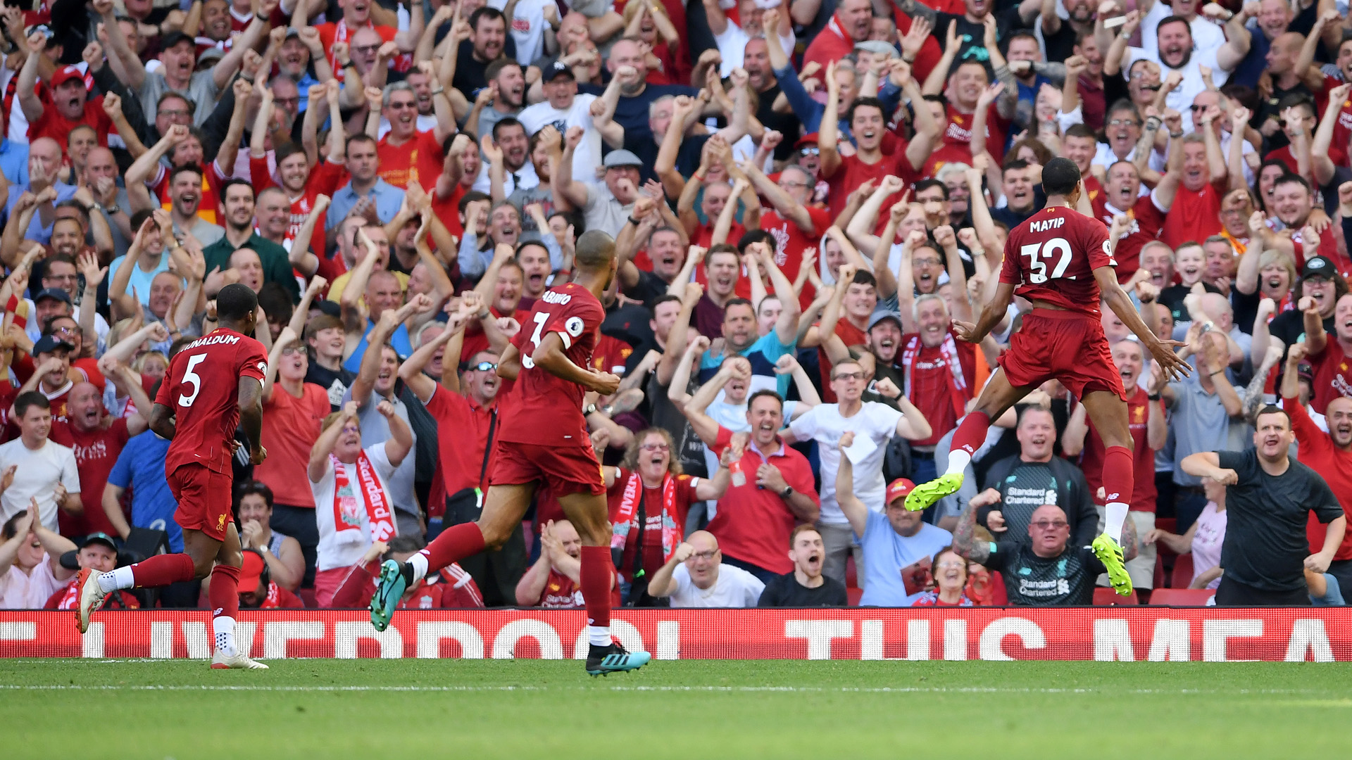 西汉姆联10轮不胜陷降级区，热刺主场乏力迎伦敦德比